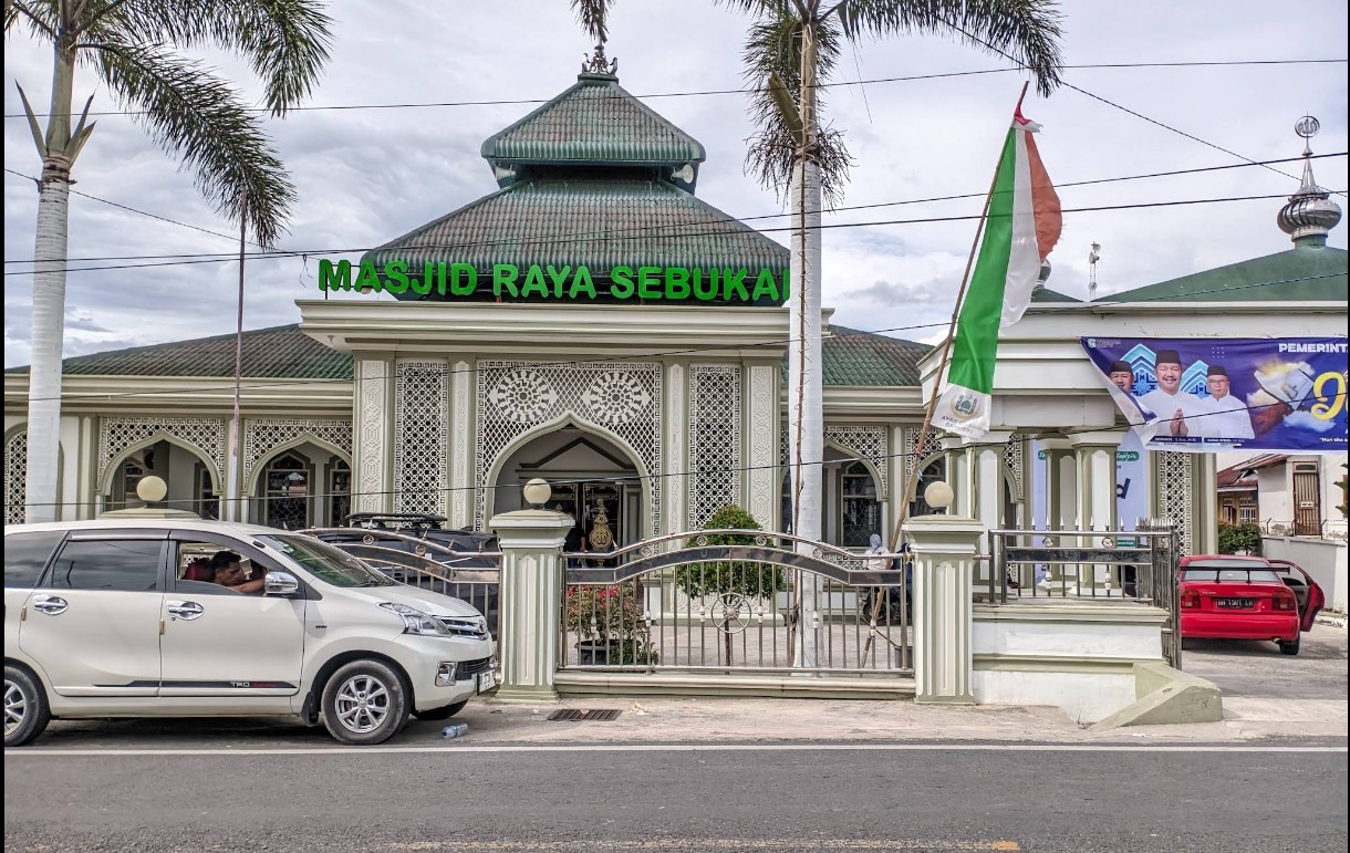 Masjid Raya Sebukar